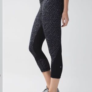 Lululemon inspire crop II leggings